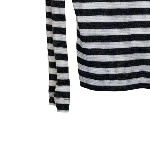 Gap Women's Pullover Sweater Top Knit Turtleneck Longsleeve Striped Blue Size XS - Picture 4 of 8